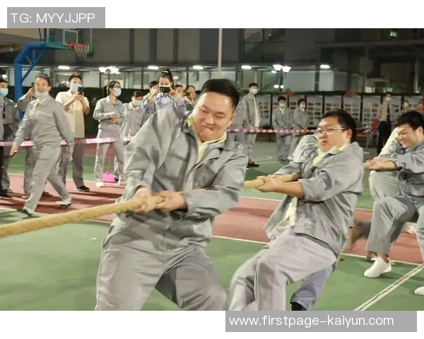 成都足球队的耐力之路：从拼搏到荣耀的蜕变与坚持